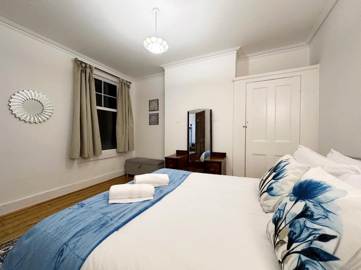 Hannah Place Near Finsbury Park - 4 Double Beds, Ideal For Families, Max 8 People Londra Esterno foto
